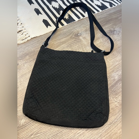 Vera Bradley Iconic Triple Zip Hipster in Classic Black - Picture 4 of 9